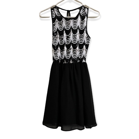 Black Dress with Sequins - As U Wish - Picture 2 of 12